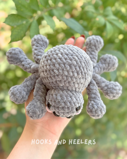 No-Sew Splooting Spider PDF PATTERN