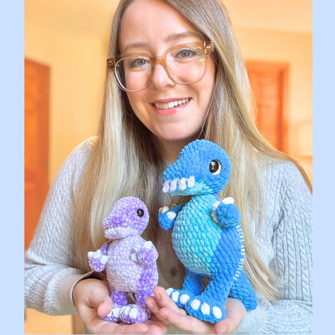 Standing Velociraptor PDF PATTERN